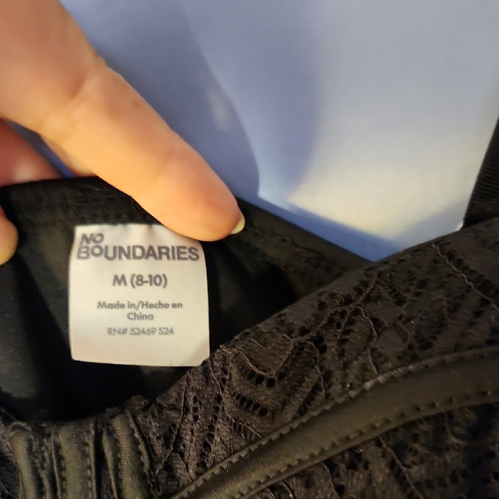 NWOT Sexy Black Bustier Cami With Lace Size 8/10 - Picture 5 of 7
